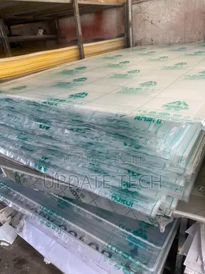 Clear Perspex ( Flexible Glass )