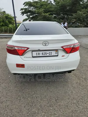 Toyota Camry 2017 White