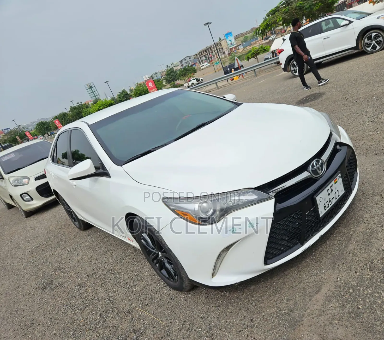 Toyota Camry 2017 White