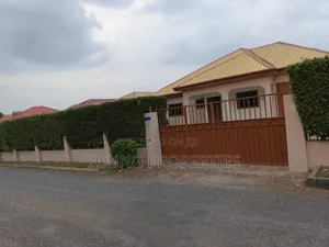 4bdrm House in Adenta Malejor for rent