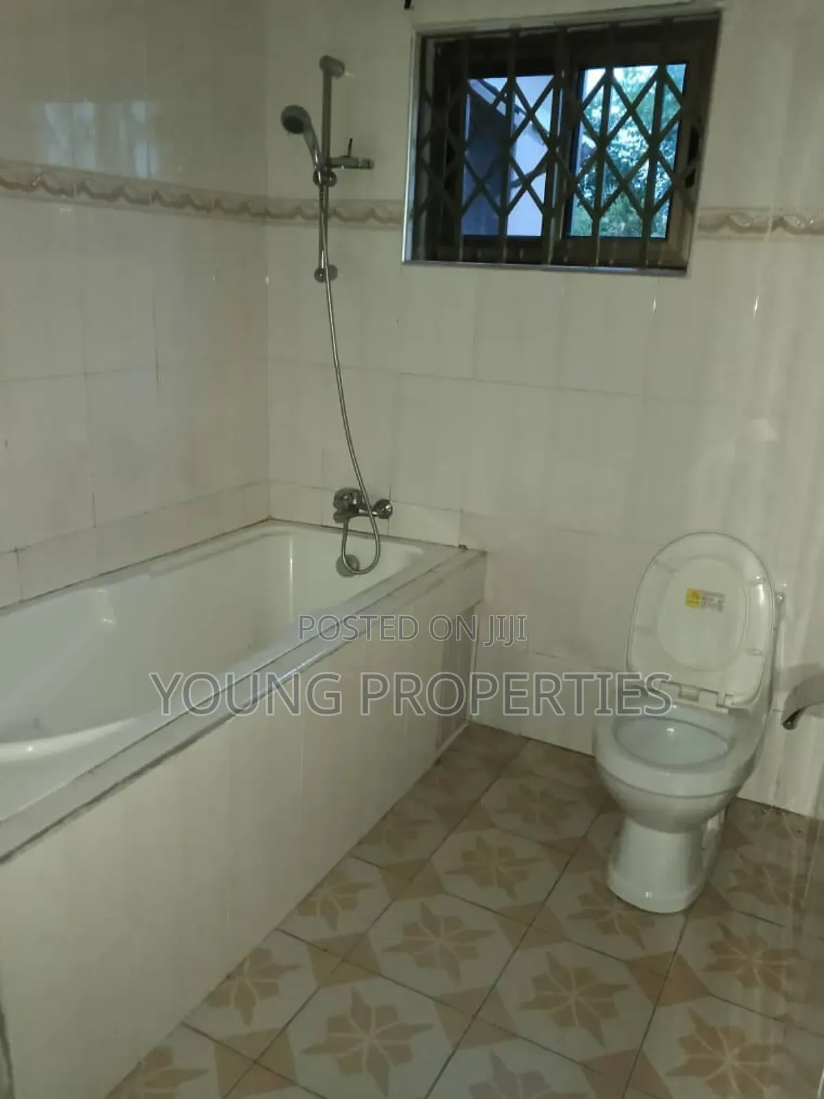 4bdrm House in Adenta Malejor for rent