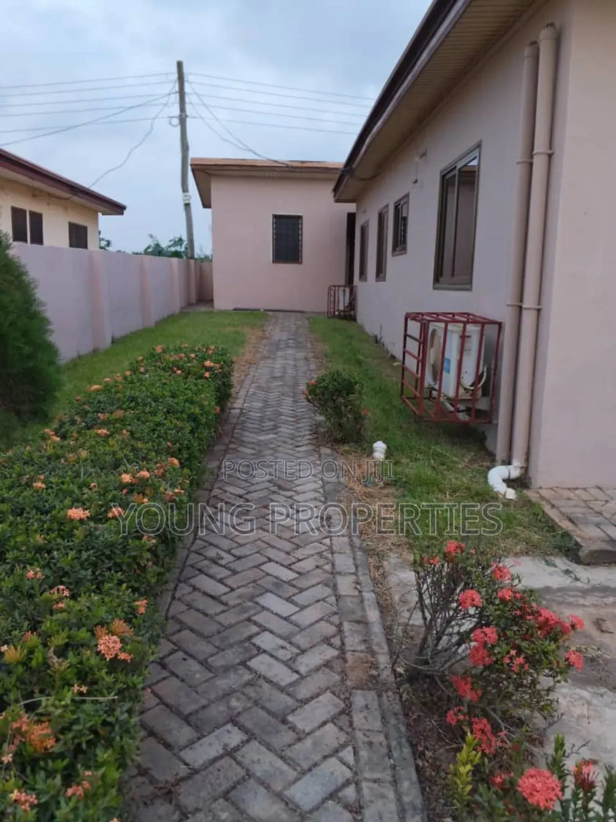 4bdrm House in Adenta Malejor for rent