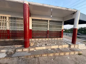 5 Shops for Sale at Awoshie