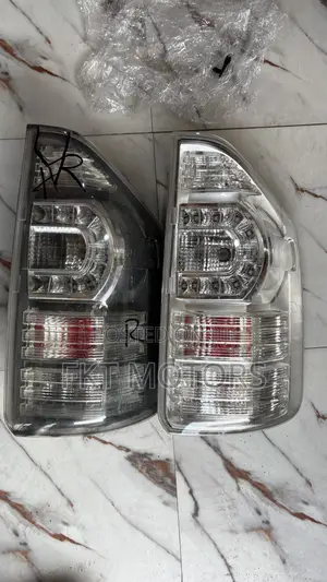 Toyota Voxy/ Noah Taillight 2005,2006,2007,2008,2009,2010