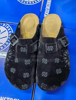 Birkenstock Boston Clog Mocha