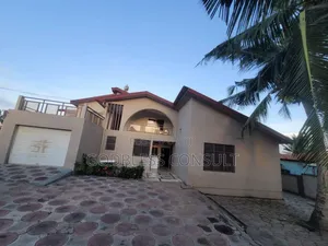 Furnished 7bdrm Duplex in Kumasi Metropolitan for sale