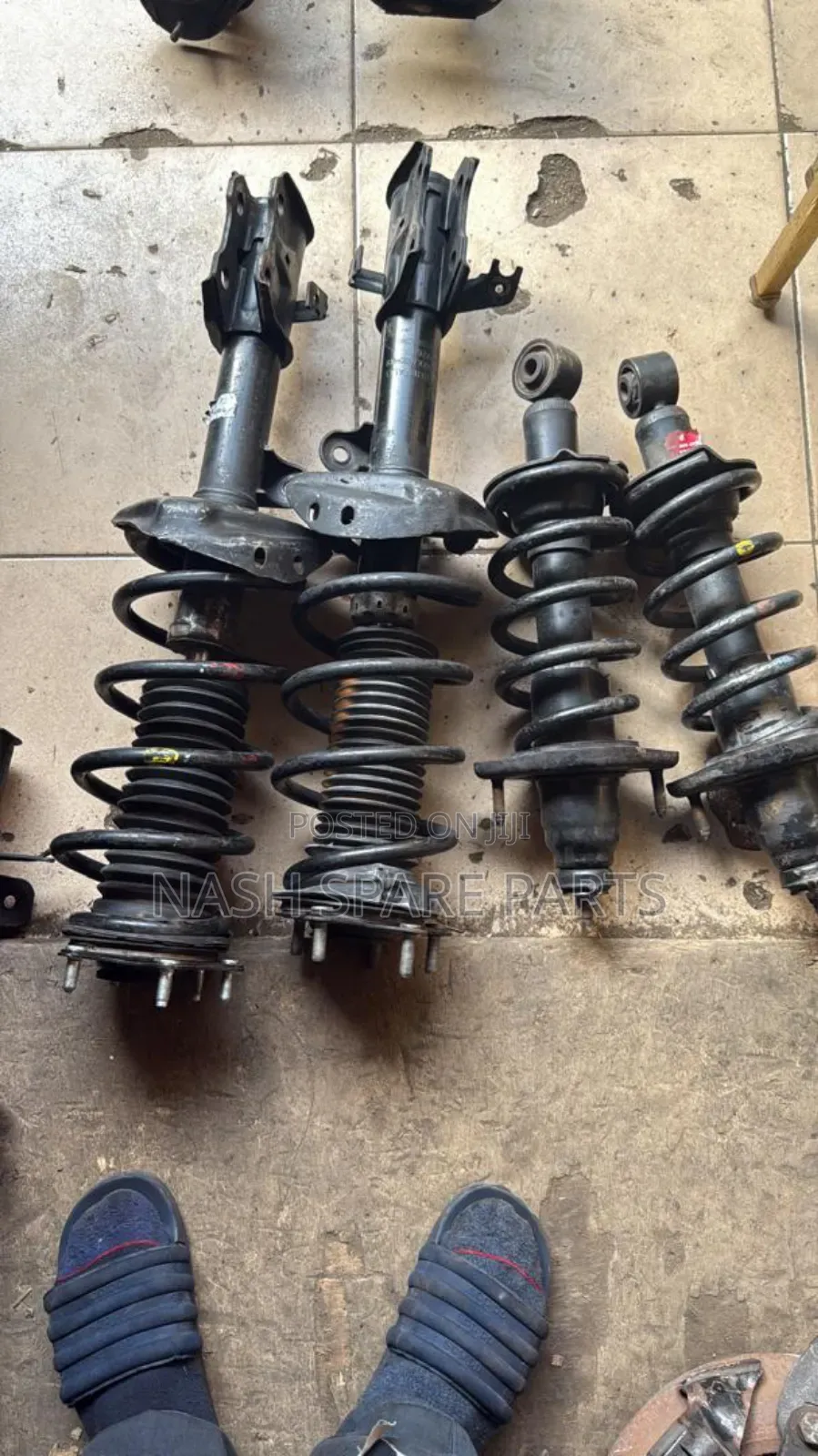 Honda Cr-v 2008 Front and Back Shocks