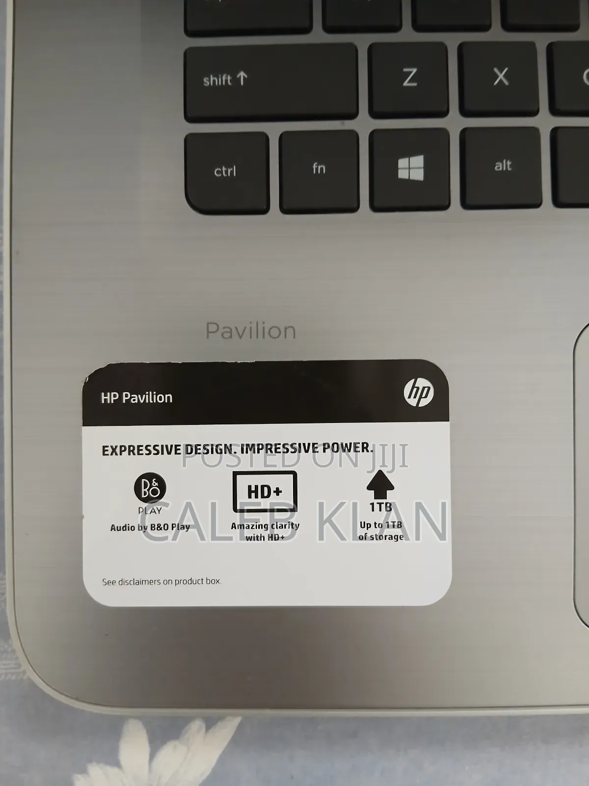 Laptop HP Pavilion 10 4GB Intel Core i3 HDD 1T