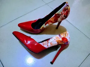 Ladies Red Shoe
