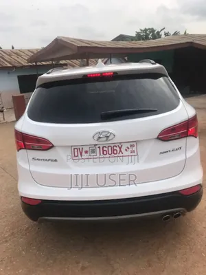 Hyundai Santa Fe Limited 4dr SUV (3.3L 6cyl 6A) 2014 White