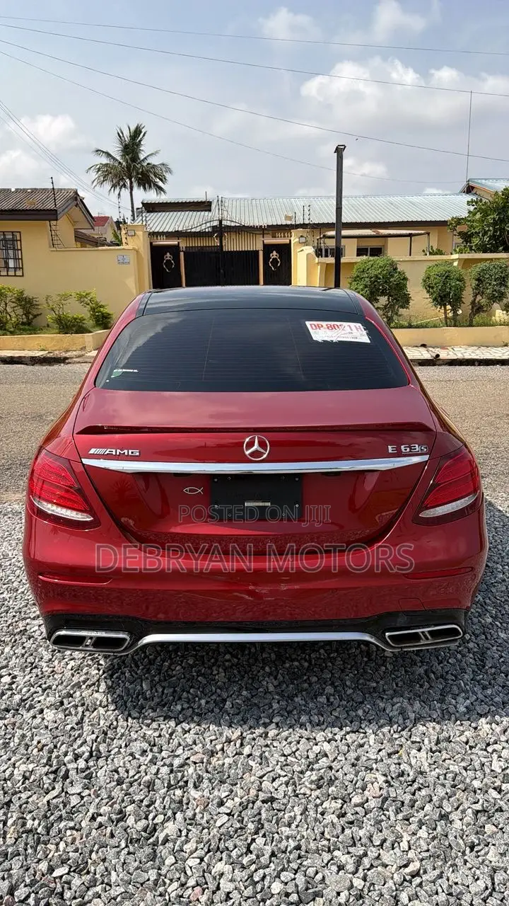 Mercedes-Benz E63 2020 Red
