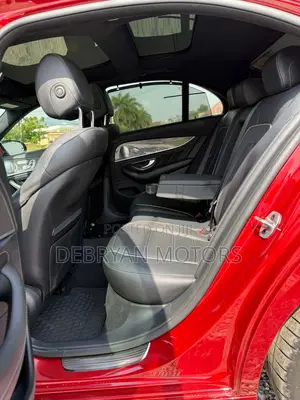 Mercedes-Benz E63 2020 Red