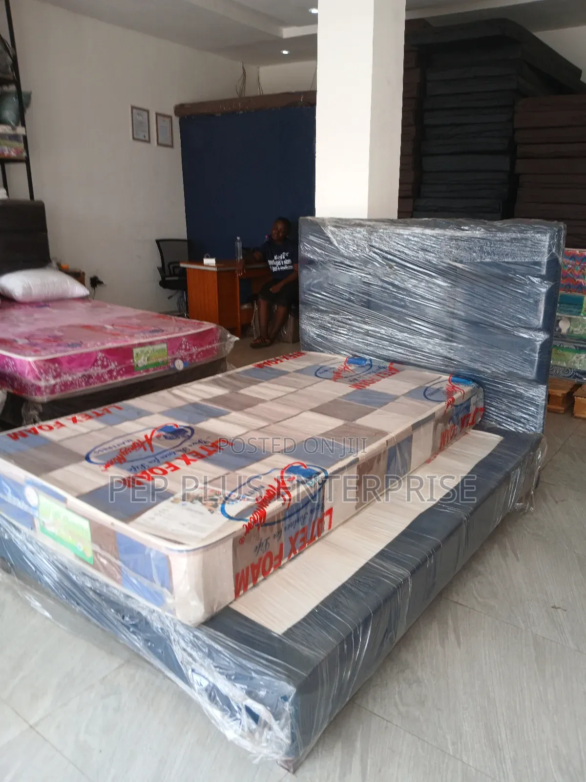 8" High Density One and Half Mattress