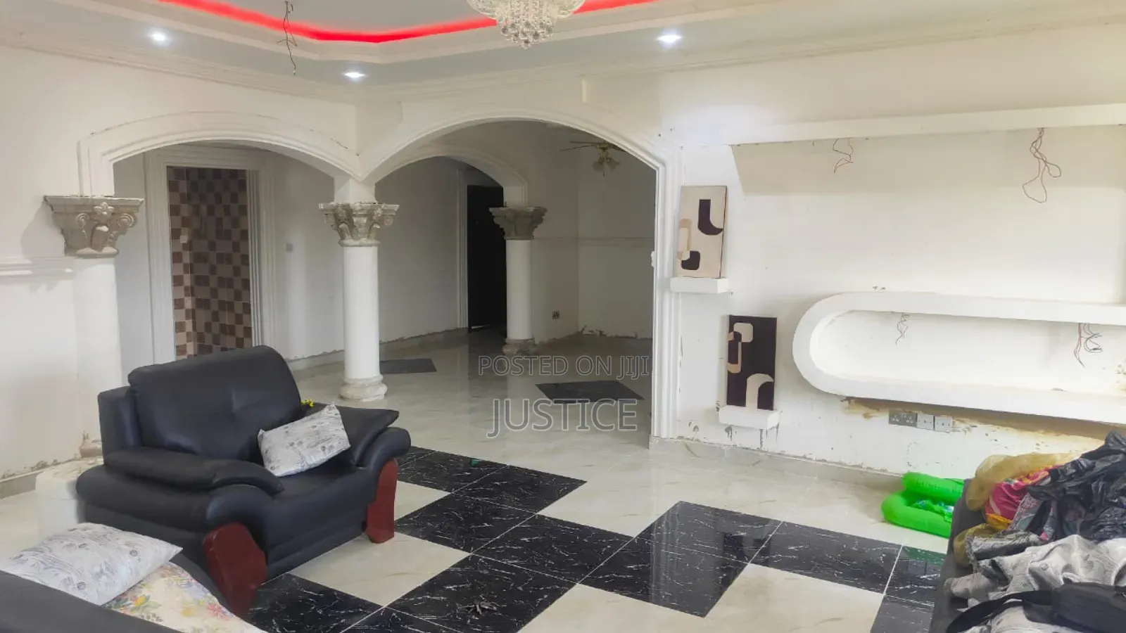6bdrm House in Kasoa for sale