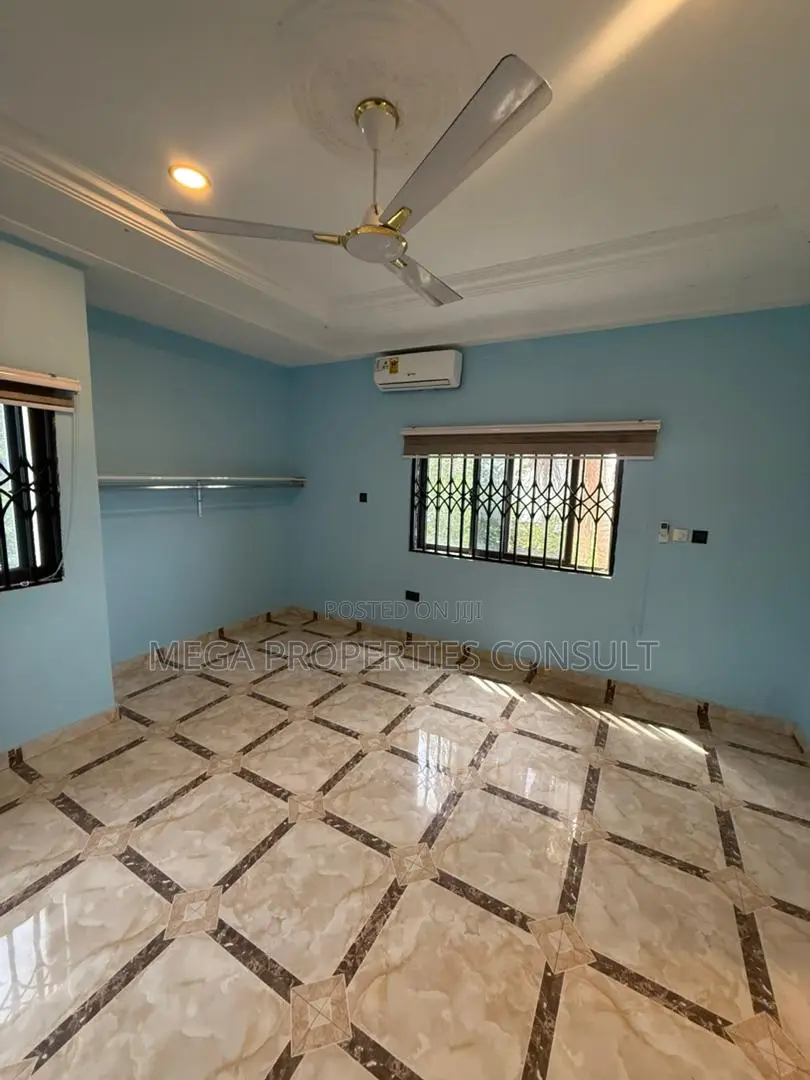 5bdrm House in Gbawe for rent
