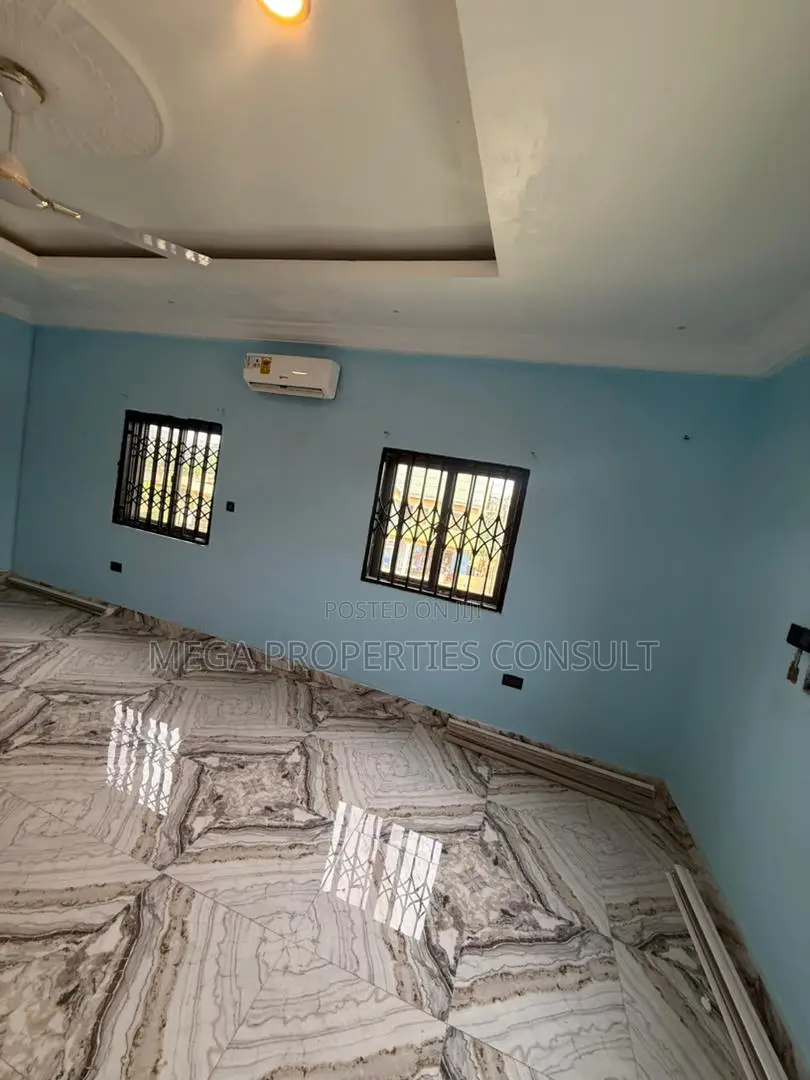 5bdrm House in Gbawe for rent