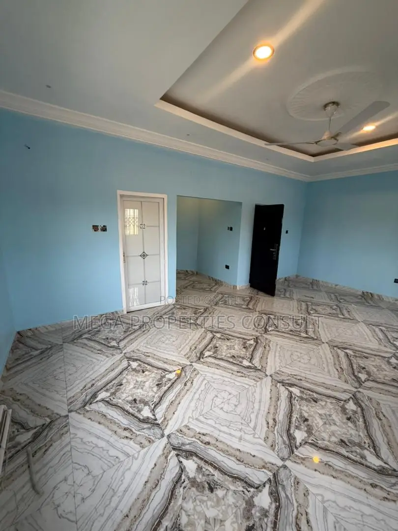 5bdrm House in Gbawe for rent