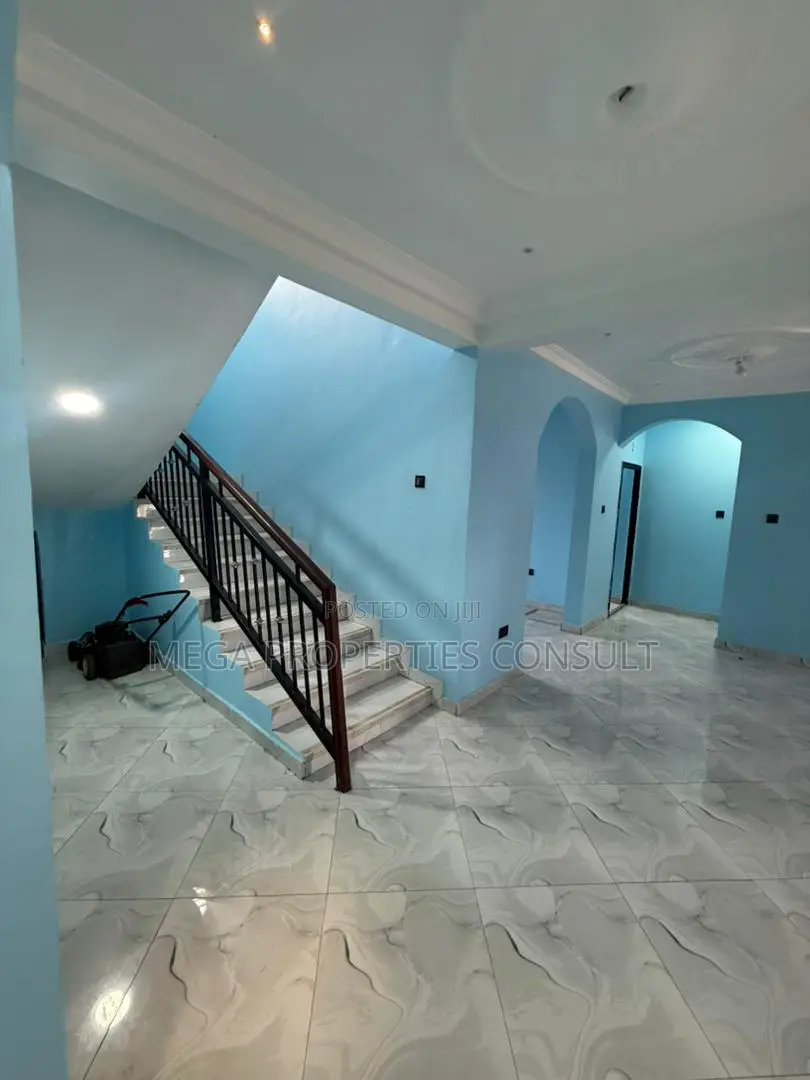 5bdrm House in Gbawe for rent
