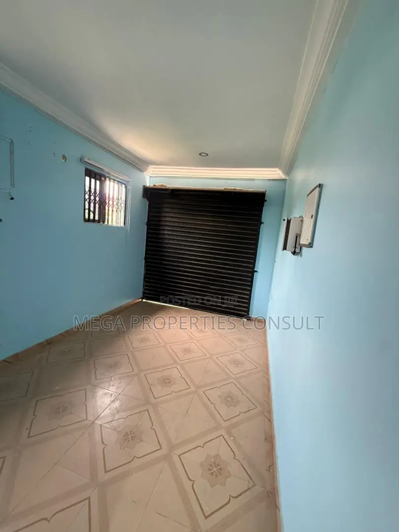 5bdrm House in Gbawe for rent