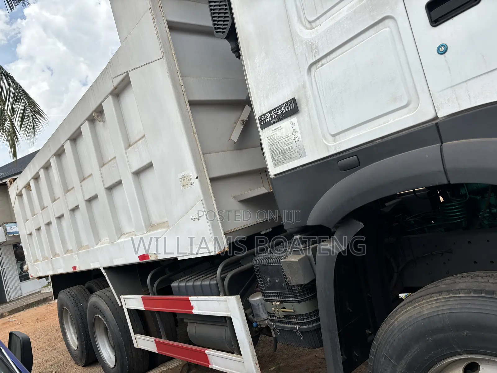 Foreign Used Sintotruk Howo 371