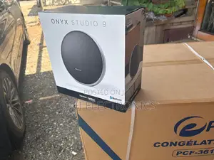 Harman Kardon Onyx Studio 9 Sleek, Bold Music Powerhouse