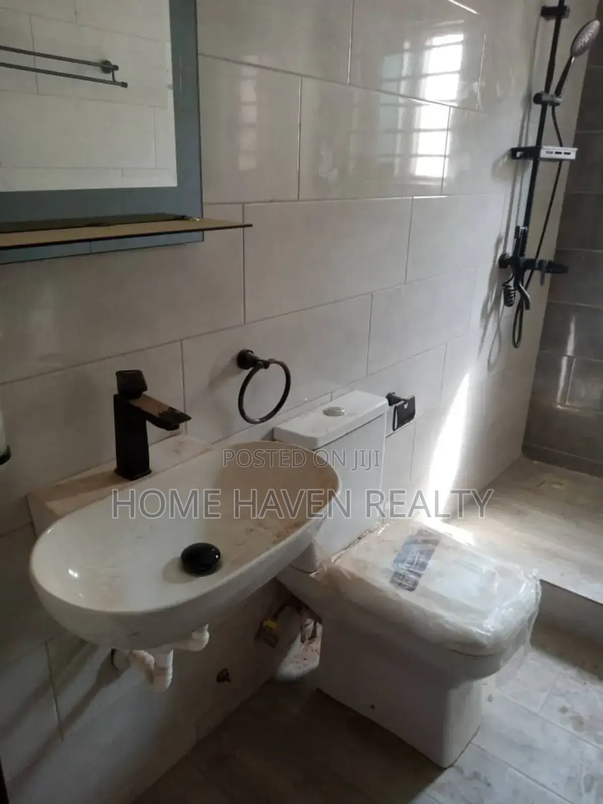 3bdrm House in Roman, Taifa-Burkina for rent