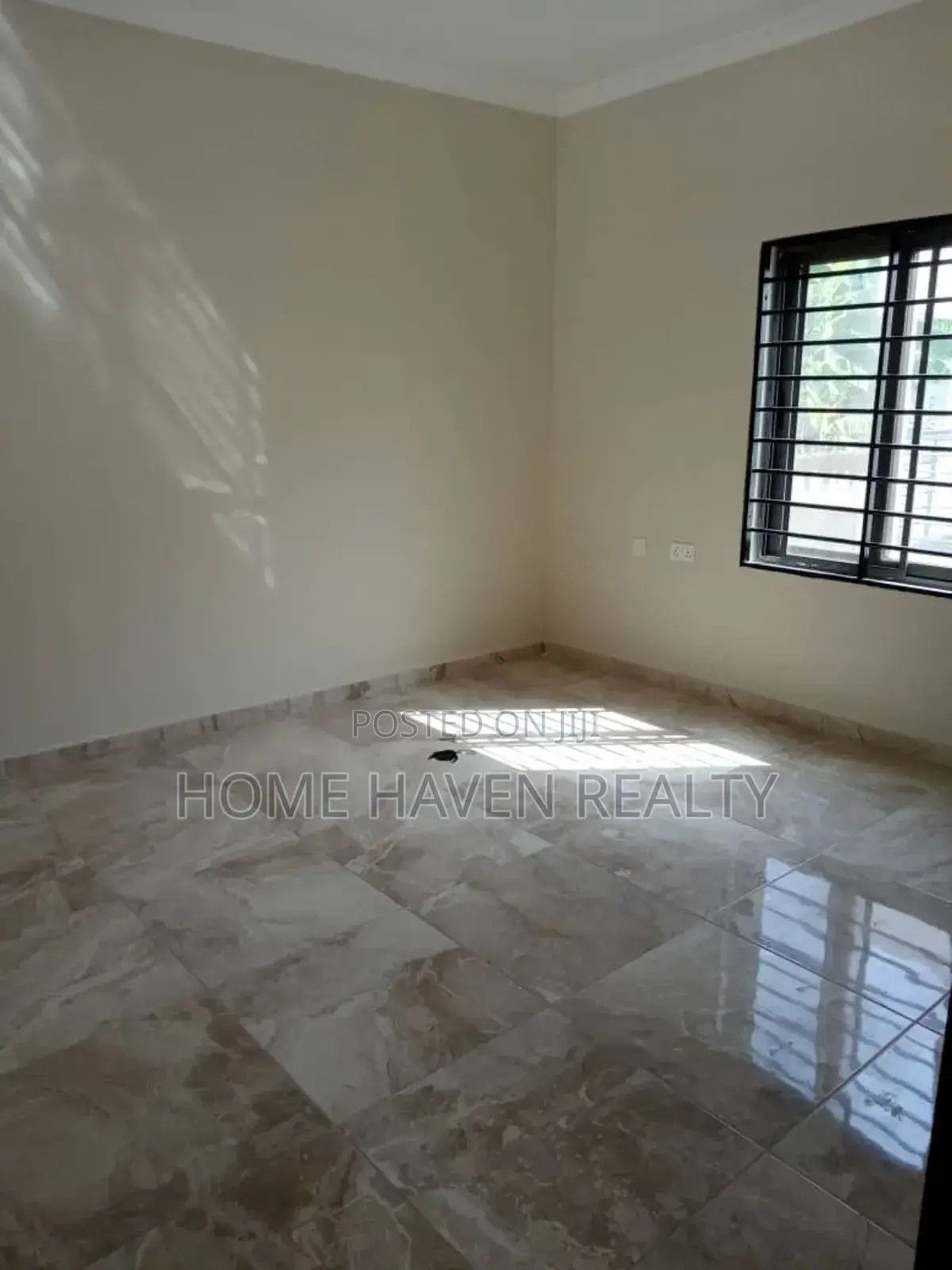 3bdrm House in Roman, Taifa-Burkina for rent