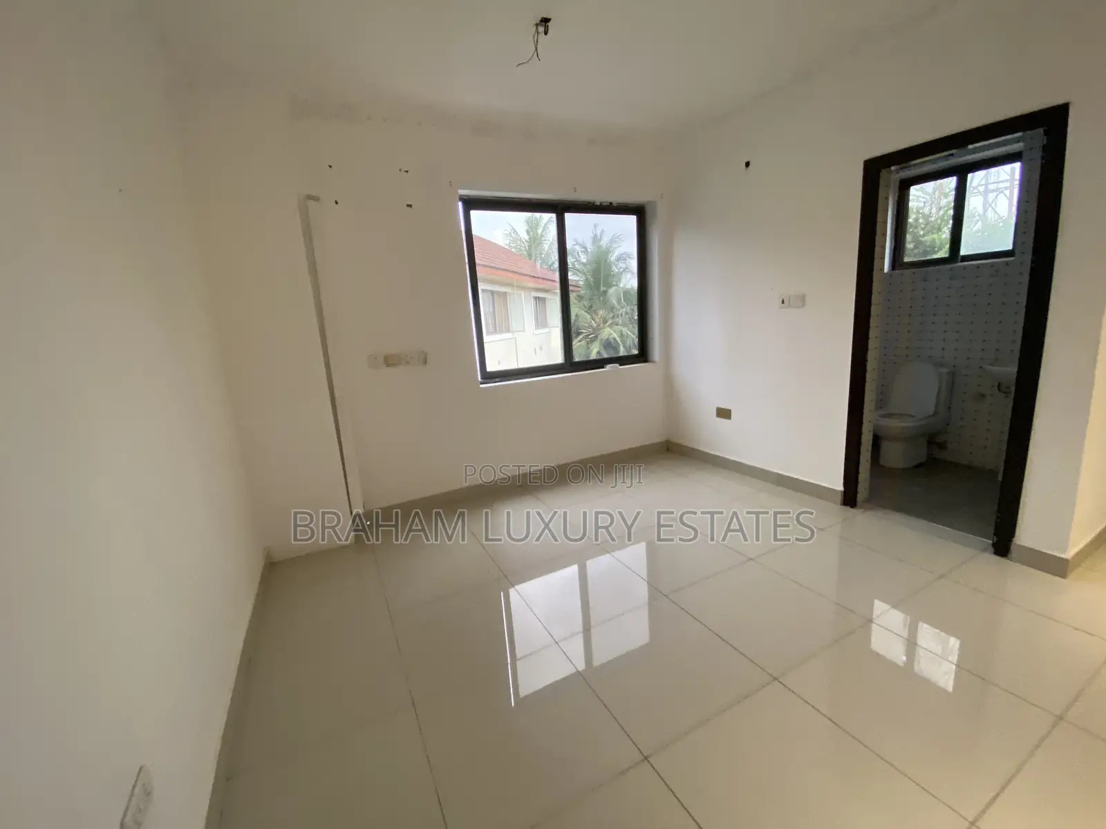 1bdrm Apartment in Braham Luxury, Spintex for rent