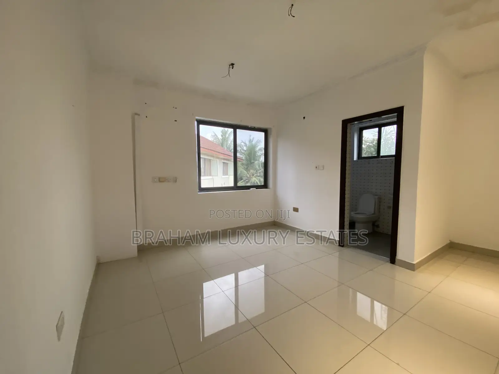 1bdrm Apartment in Braham Luxury, Spintex for rent