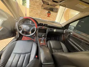 Mercedes-Benz C230 2009 Burgundy