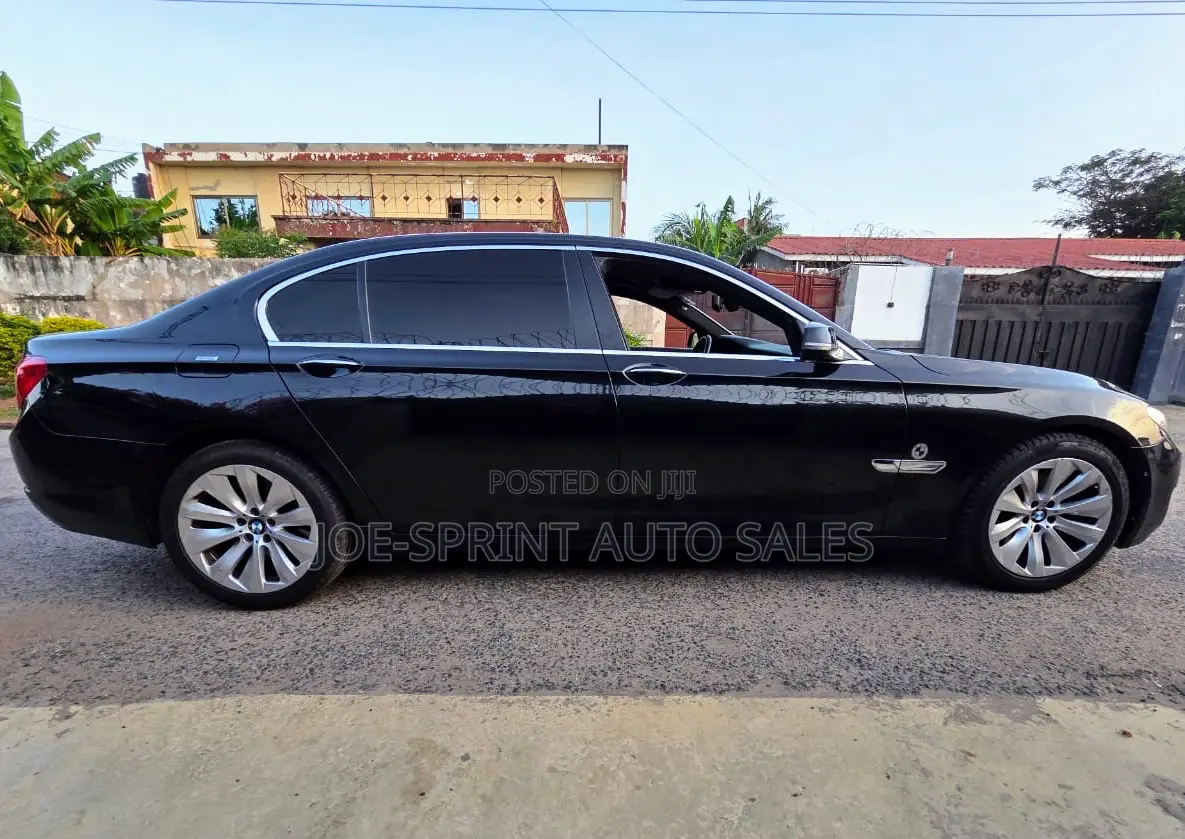 BMW 7 Series Sedan 750Li xDrive 2013 Black
