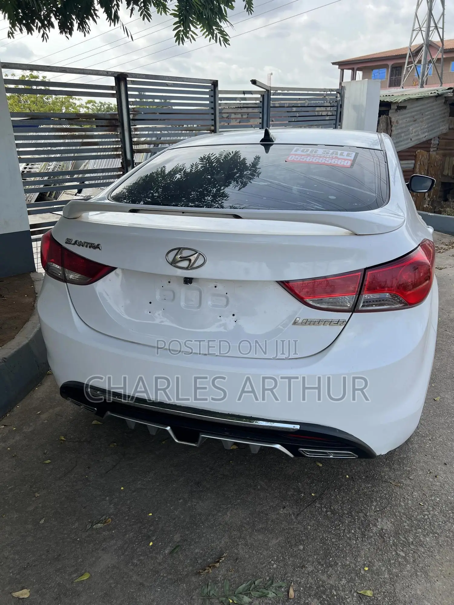 Hyundai Elantra Limited 4dr Sedan (1.8L 4cyl 6A) 2014 White