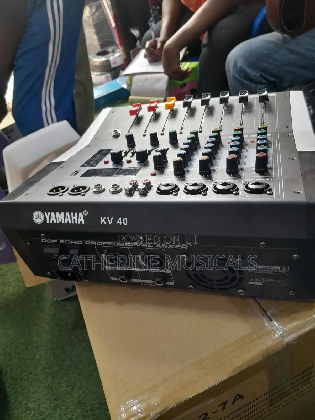 Kv 4 Channel Powered Mixer