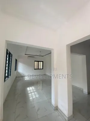 4bdrm Townhouse / Terrace in Madev Realty, Achimota for rent