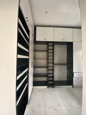 4bdrm Townhouse / Terrace in Madev Realty, Achimota for rent