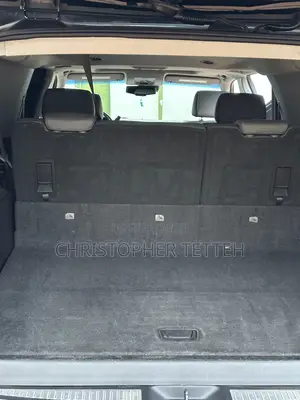 Chevrolet Suburban LT 4x4 2019 Black