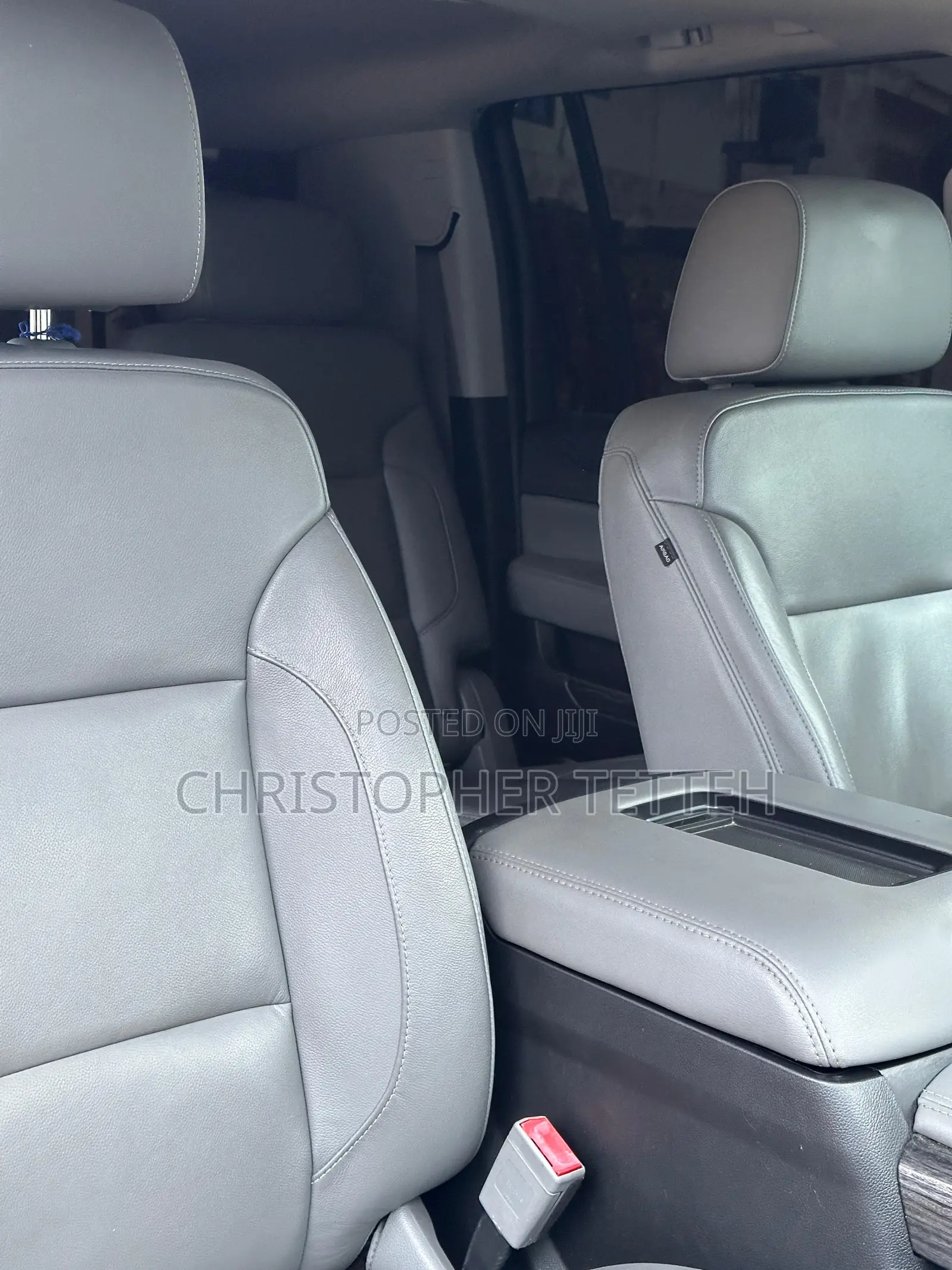 Chevrolet Suburban LT 4x4 2019 Black