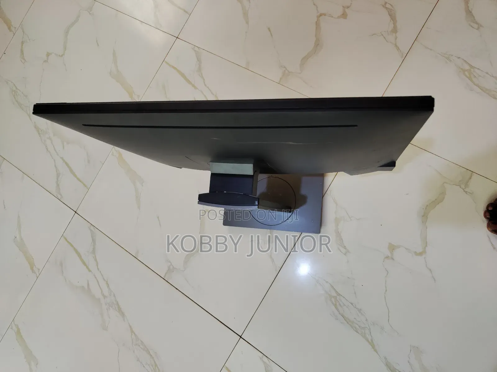 Flat Panel Monitor 24"