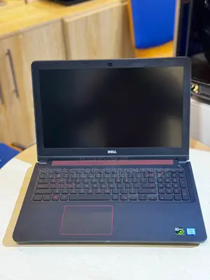 Laptop Dell Inspiron 15 5577 16GB Intel Core i7 HDD+SSD 1T