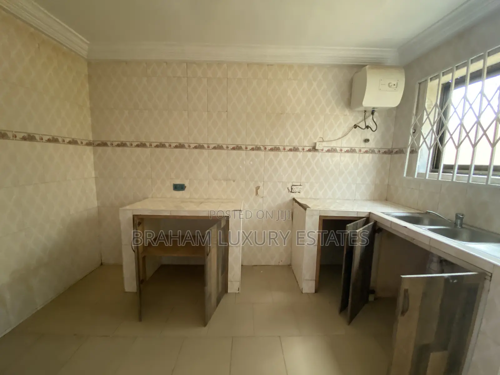 3bdrm Apartment in Braham Luxury, Lashibi for rent