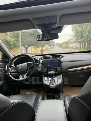 Honda CR-V Touring 4dr SUV AWD (1.5L 4cyl CVT) 2017 White