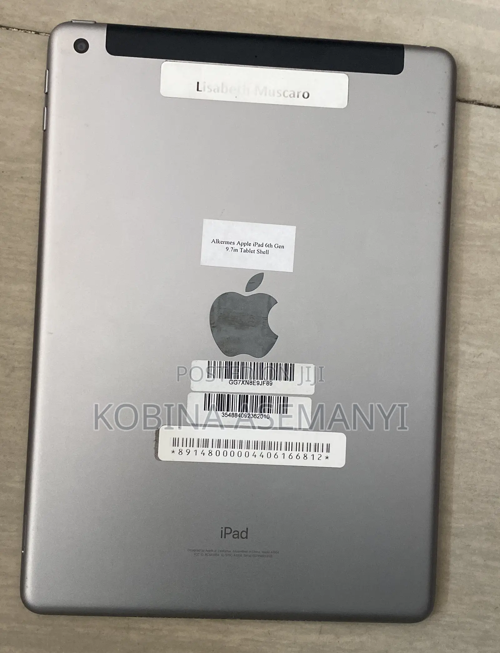 Apple iPad 9.7 128 GB Gray