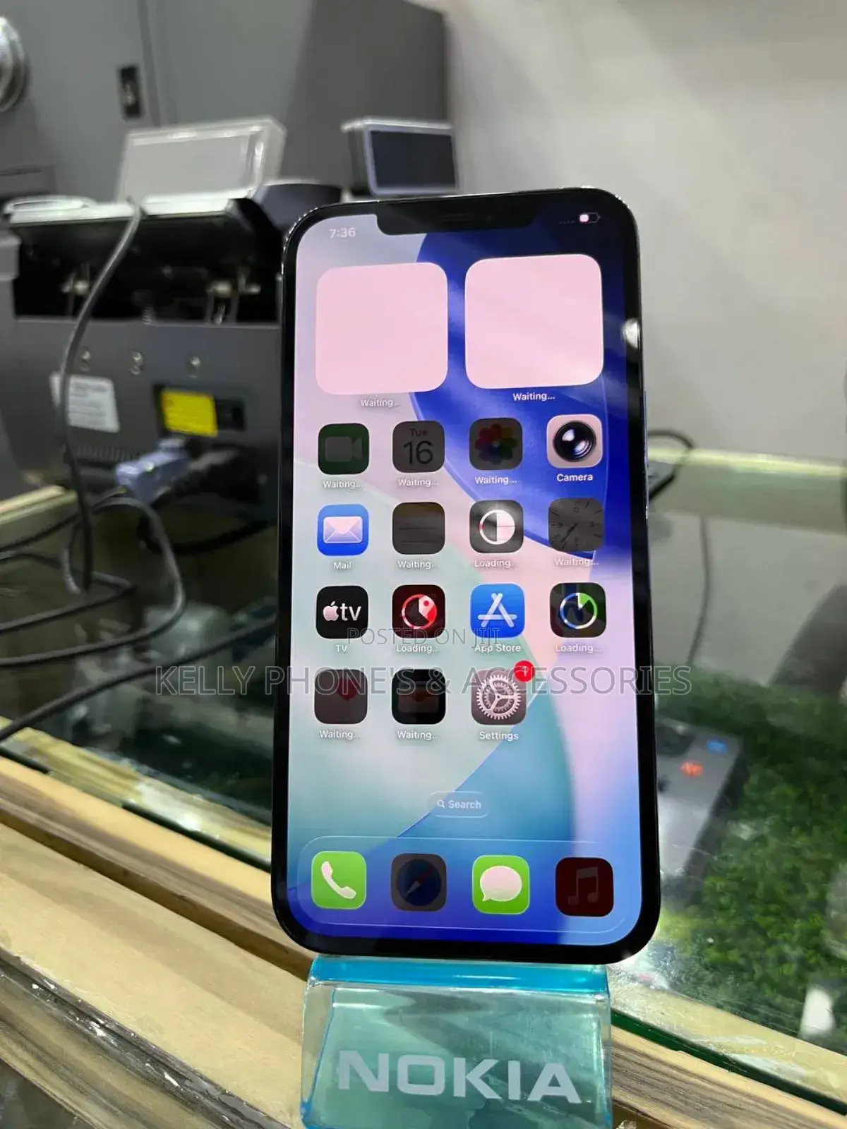 New Apple iPhone 16 256 GB Black