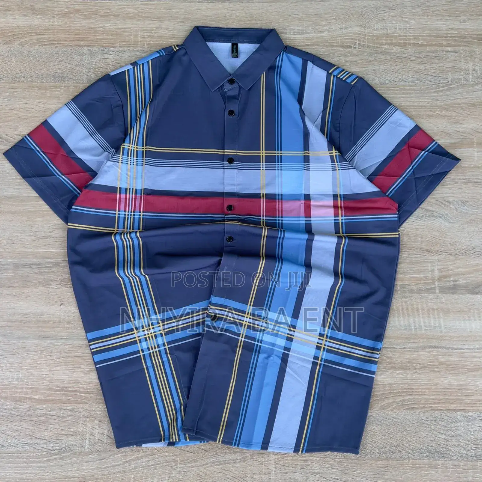 Llacoste Available