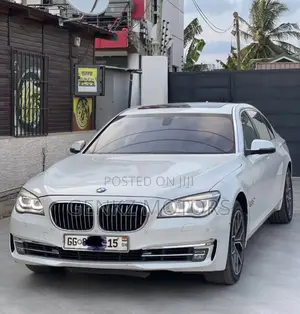BMW 7 Series 750Li xDrive 4dr Sedan AWD (4.4L 8cyl Turbo 8A) 2014 White