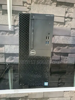Desktop Computer Dell OptiPlex 3050 8GB Intel Core I3 HDD 500GB