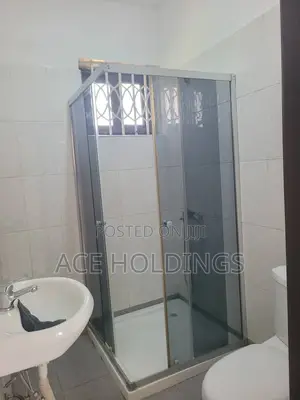 3bdrm Apartment in Tse Addo, Tseaddo for rent