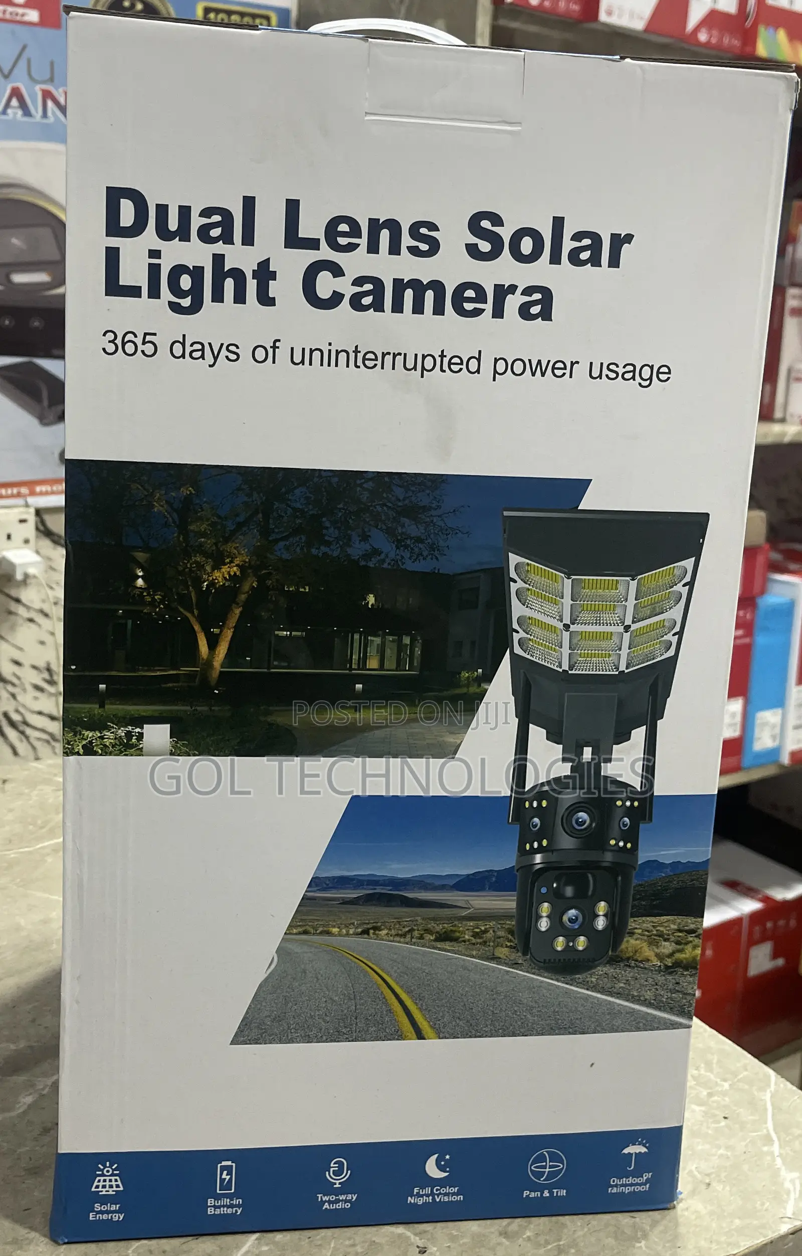 4g Dual Lens Solar Light Camera 365 Days of Uninterrupted Power Usage