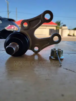 Ball Joints (Lower) - Hi-Ace 2l, 3l 1995-
