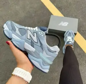 New Balance Light Blue